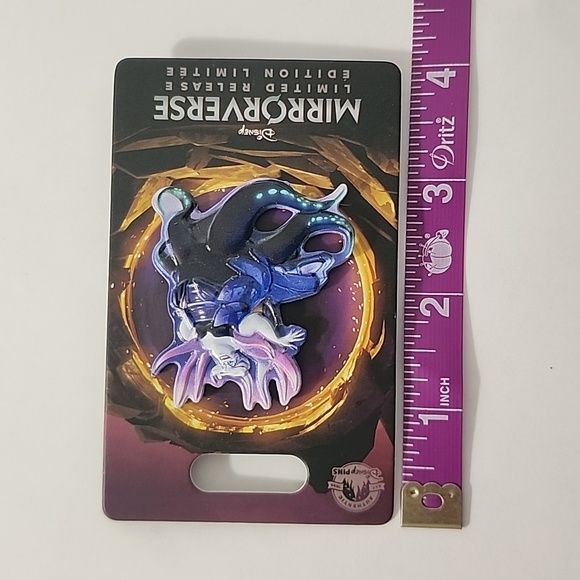 NWT 2023 Disney Mirrorverse Ursula and Ariel Pins Limited Release Set/2 Pins - Picture 11 of 11